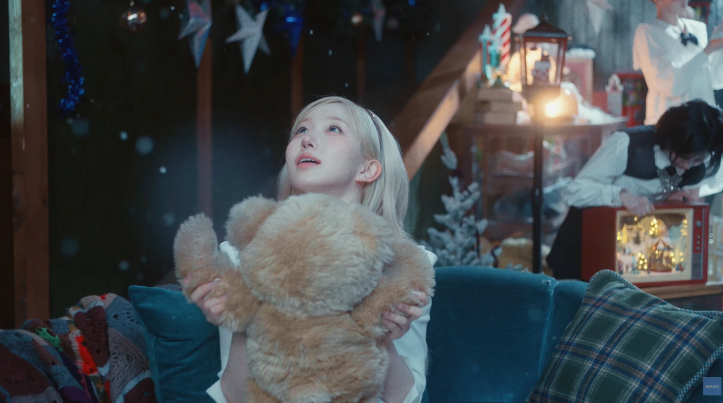 엔믹스 해원 wearing PS115E